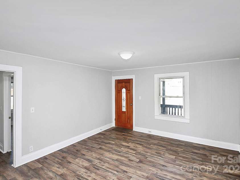 209 Fairdale Street, Kings Mountain, NC 28086.  MLS# CAR4285860, YatesRealty ID 28860. 