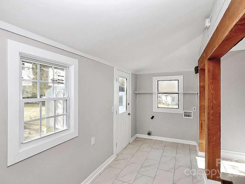 209 Fairdale Street, Kings Mountain, NC 28086.  MLS# CAR4285860, YatesRealty ID 28860. 