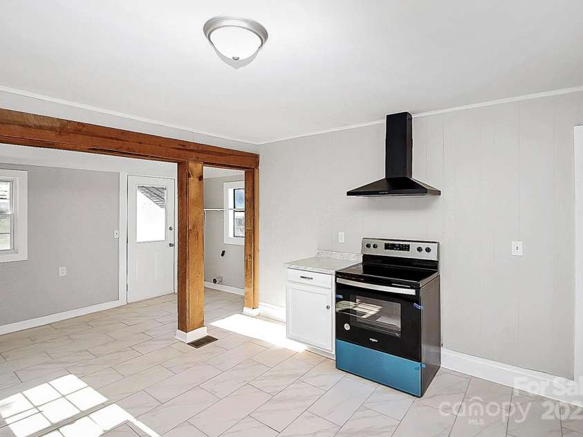 209 Fairdale Street, Kings Mountain, NC 28086.  MLS# CAR4285860, YatesRealty ID 28860. 