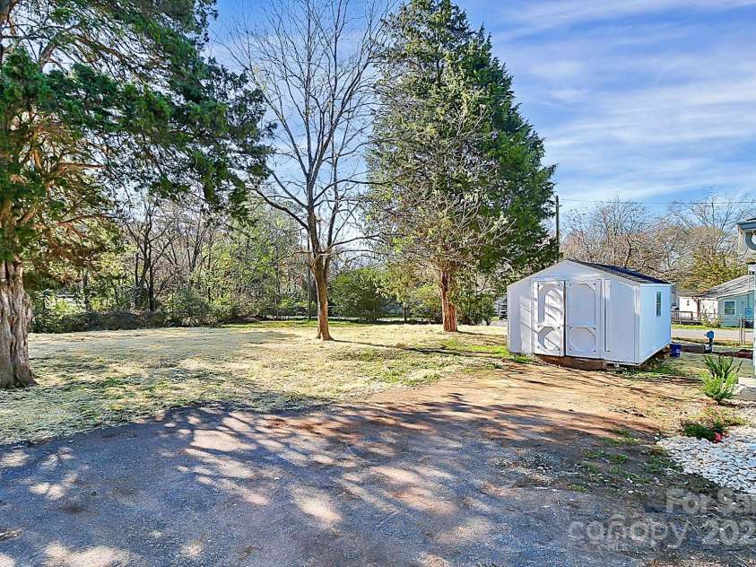 209 Fairdale Street, Kings Mountain, NC 28086.  MLS# CAR4285860, YatesRealty ID 28860. 