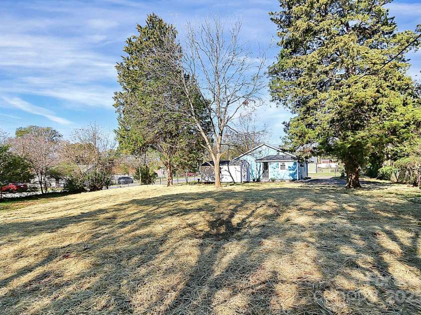 209 Fairdale Street, Kings Mountain, NC 28086.  MLS# CAR4285860, YatesRealty ID 28860. 