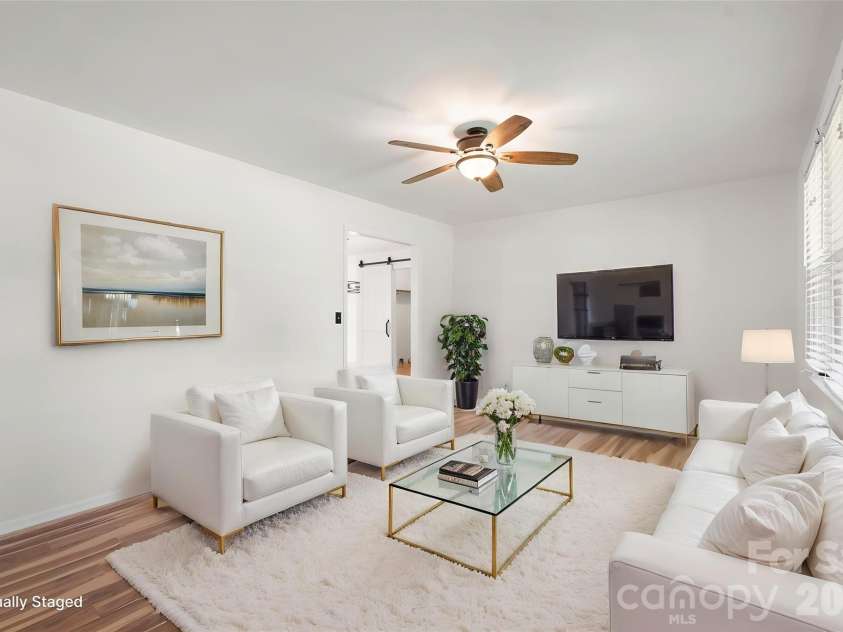 2201 Bow Brook Trail, Matthews, NC 28104.  MLS# CAR4386664, YatesRealty ID 28861. 