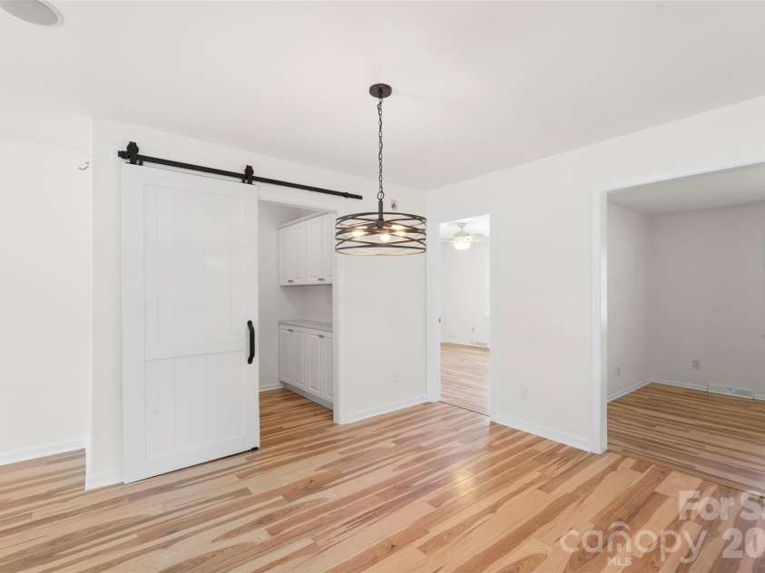 2201 Bow Brook Trail, Matthews, NC 28104.  MLS# CAR4386664, YatesRealty ID 28861. 