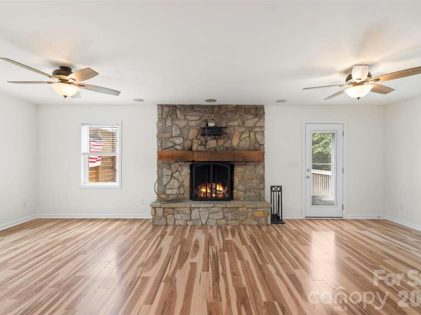 2201 Bow Brook Trail, Matthews, NC 28104.  MLS# CAR4386664, YatesRealty ID 28861. 