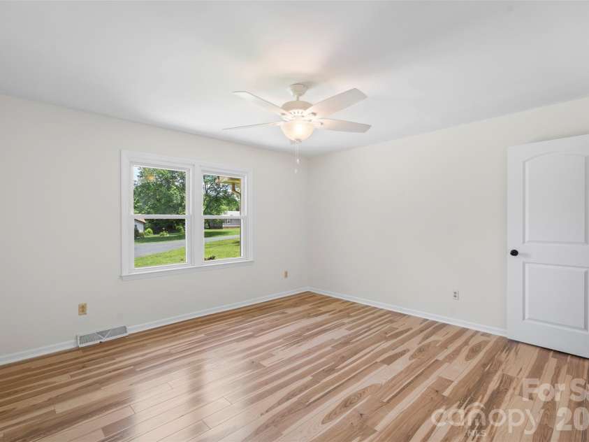 2201 Bow Brook Trail, Matthews, NC 28104.  MLS# CAR4386664, YatesRealty ID 28861. 