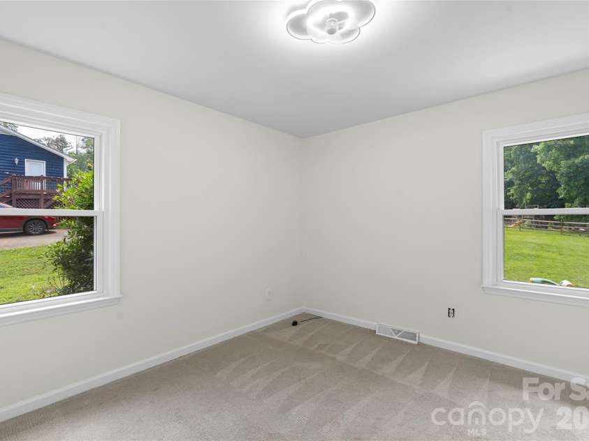 2201 Bow Brook Trail, Matthews, NC 28104.  MLS# CAR4386664, YatesRealty ID 28861. 