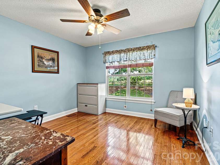 7538 Golf Course Drive, Denver, NC 28037.  MLS# CAR4375183, YatesRealty ID 28863. 