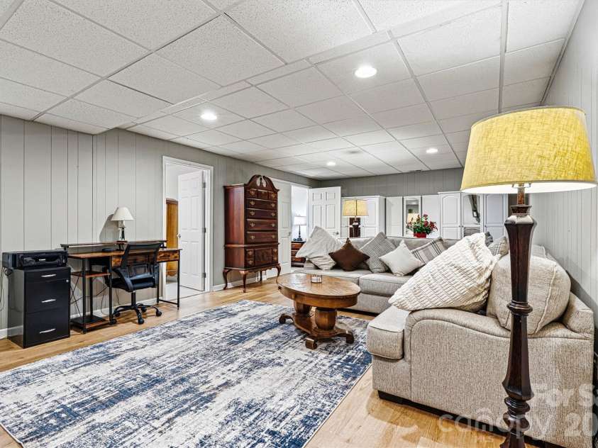 7538 Golf Course Drive, Denver, NC 28037.  MLS# CAR4375183, YatesRealty ID 28863. 