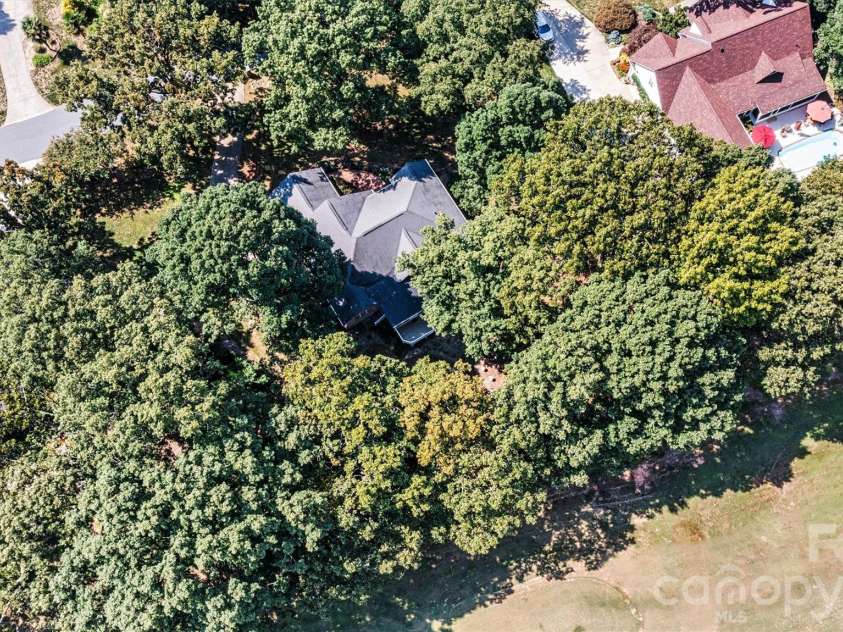 7538 Golf Course Drive, Denver, NC 28037.  MLS# CAR4375183, YatesRealty ID 28863. 