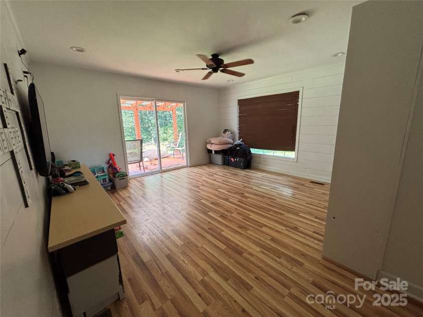 8122 Hutchison Lane, Vale, NC 28168.  MLS# CAR4270466, YatesRealty ID 28863. 