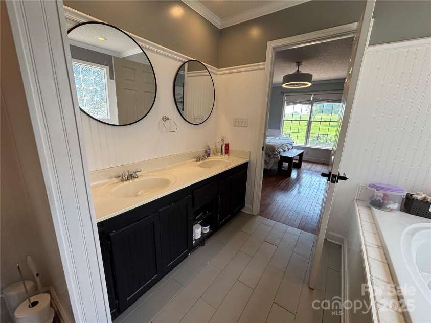 8122 Hutchison Lane, Vale, NC 28168.  MLS# CAR4270466, YatesRealty ID 28863. 