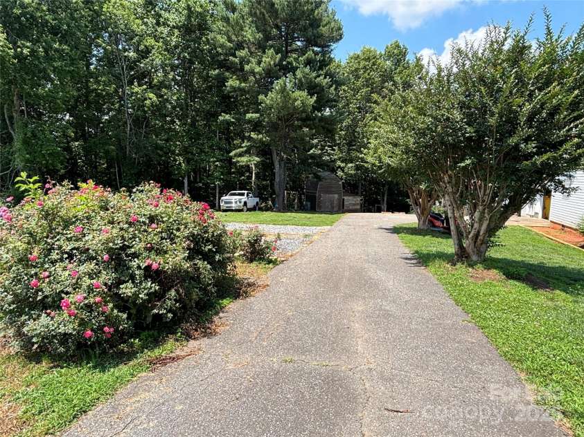 8122 Hutchison Lane, Vale, NC 28168.  MLS# CAR4270466, YatesRealty ID 28863. 