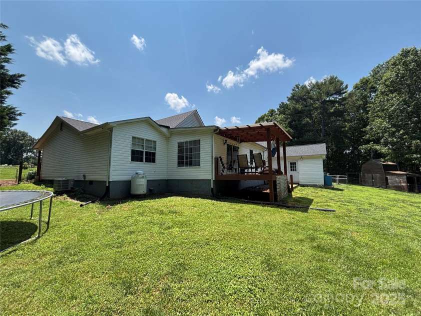8122 Hutchison Lane, Vale, NC 28168.  MLS# CAR4270466, YatesRealty ID 28863. 