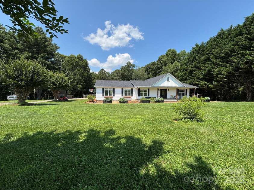 8122 Hutchison Lane, Vale, NC 28168.  MLS# CAR4270466, YatesRealty ID 28863. 