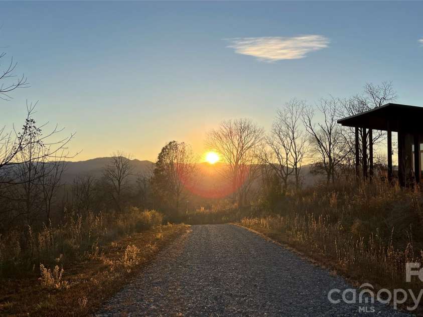 601 and 478 Freedom Cove Drive, Marshall, NC 28753.  MLS# CAR4389143, YatesRealty ID 28864. 