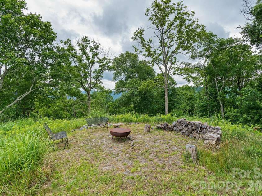 601 and 478 Freedom Cove Drive, Marshall, NC 28753.  MLS# CAR4389143, YatesRealty ID 28864. Fire Pit