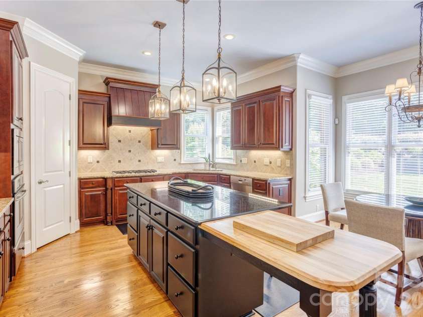 6005 Willowood Road, Kannapolis, NC 28081.  MLS# CAR4389697, YatesRealty ID 28865. 