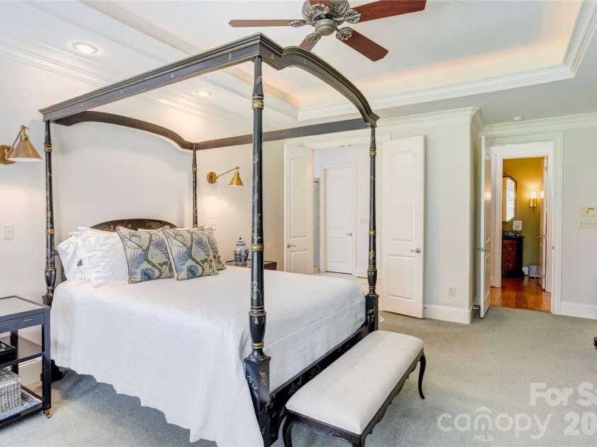 6005 Willowood Road, Kannapolis, NC 28081.  MLS# CAR4389697, YatesRealty ID 28865. Primary features tray ceiling