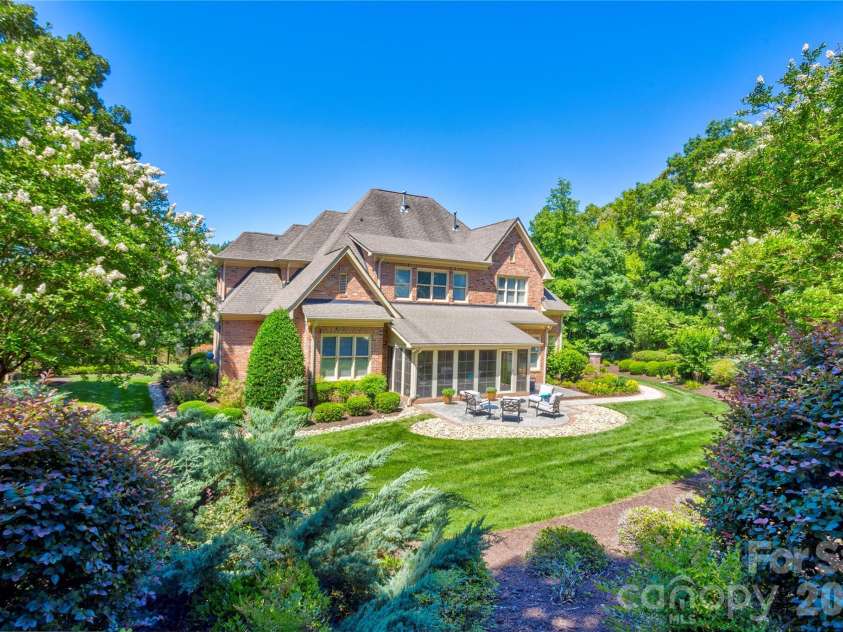 6005 Willowood Road, Kannapolis, NC 28081.  MLS# CAR4389697, YatesRealty ID 28865. View from pathways