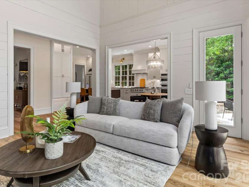 107 Kapp Place Road, Mooresville, NC 28117.  MLS# CAR4382713, YatesRealty ID 28868. 