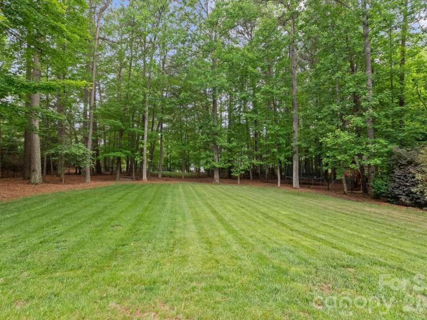107 Kapp Place Road, Mooresville, NC 28117.  MLS# CAR4382713, YatesRealty ID 28868. 