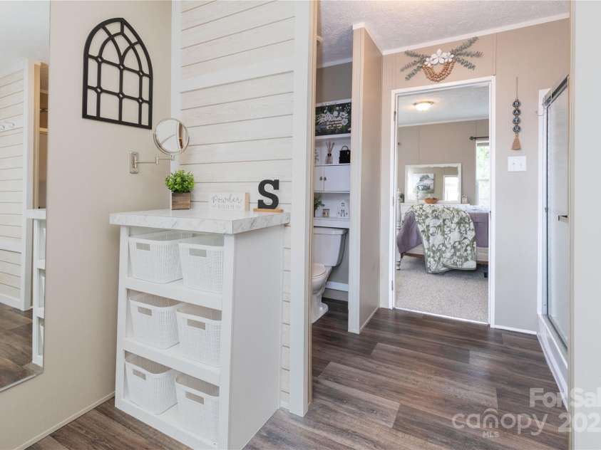 600 Old Mars Hill Highway, Weaverville, NC 28787.  MLS# CAR4269318, YatesRealty ID 28868. 