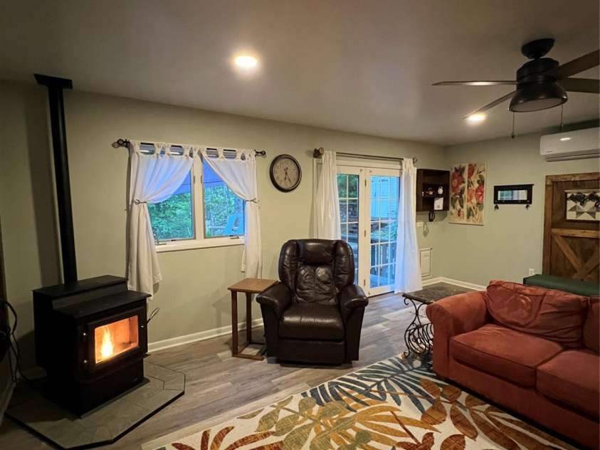 384 Bear Cub Drive, Spruce Pine, NC 28777.  MLS# CAR4389087, YatesRealty ID 28869. 
