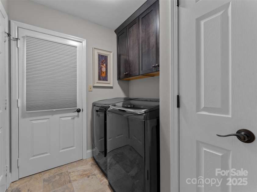 943 Salola Lane, Brevard, NC 28712.  MLS# CAR4281062, YatesRealty ID 28869. 