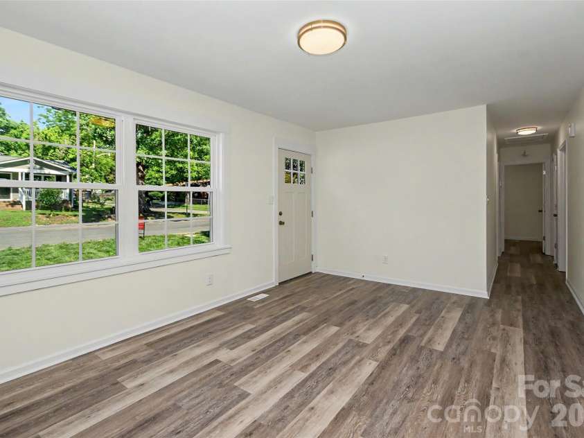 301 Branch Street, Monroe, NC 28112.  MLS# CAR4385417, YatesRealty ID 28871. 