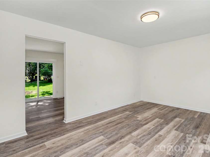 301 Branch Street, Monroe, NC 28112.  MLS# CAR4385417, YatesRealty ID 28871. 