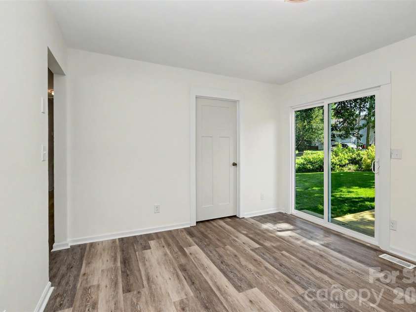 301 Branch Street, Monroe, NC 28112.  MLS# CAR4385417, YatesRealty ID 28871. 