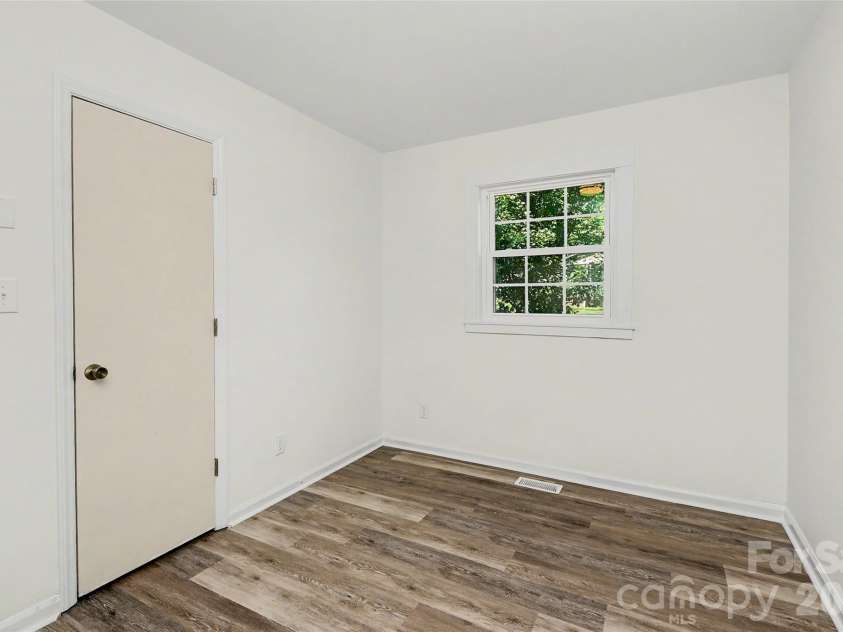 301 Branch Street, Monroe, NC 28112.  MLS# CAR4385417, YatesRealty ID 28871. 