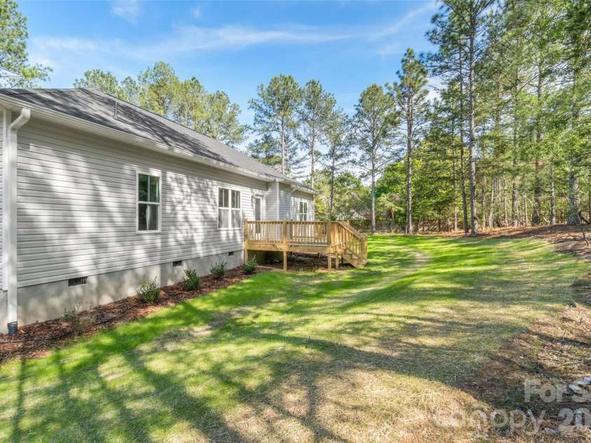 185 Shagbark Court, West End, NC 27376.  MLS# CAR4388224, YatesRealty ID 28872. 