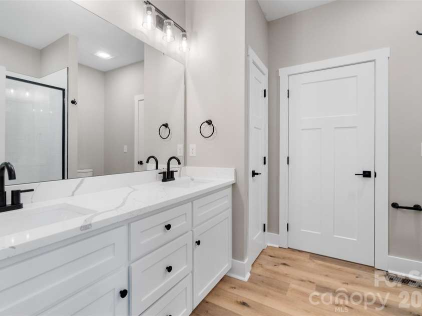 185 Shagbark Court, West End, NC 27376.  MLS# CAR4388224, YatesRealty ID 28872. 