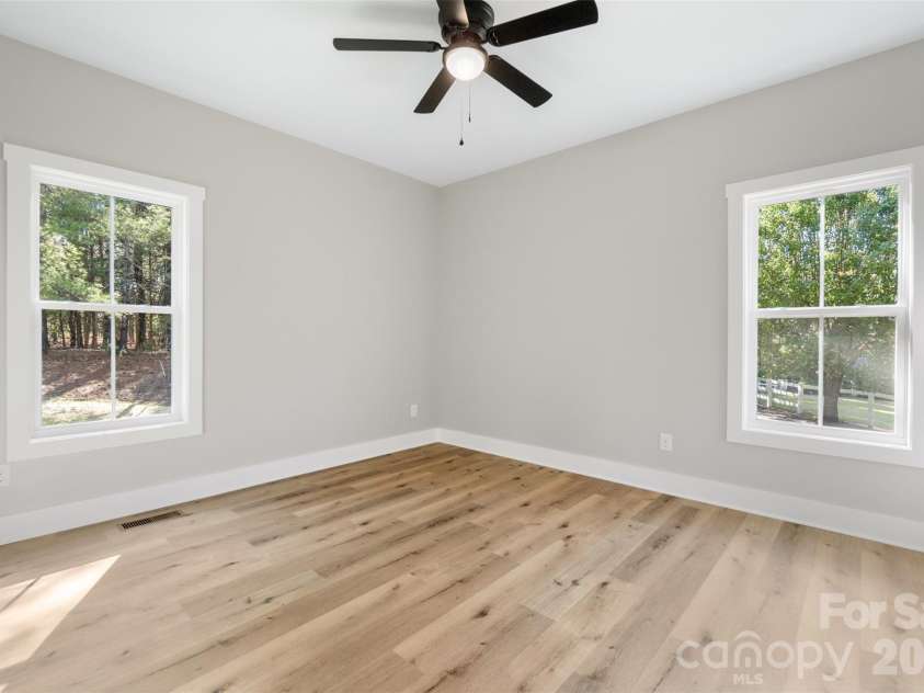 185 Shagbark Court, West End, NC 27376.  MLS# CAR4388224, YatesRealty ID 28872. 