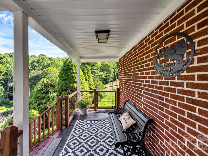 922 Prathers Creek Church Road, Laurel Springs, NC 28644.  MLS# CAR4282309, YatesRealty ID 28872. 