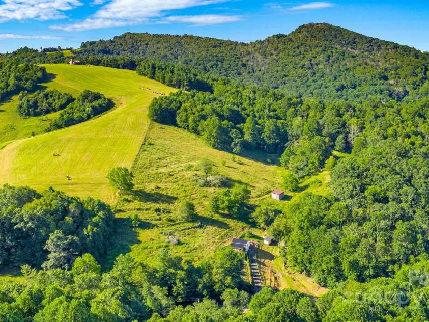 922 Prathers Creek Church Road, Laurel Springs, NC 28644.  MLS# CAR4282309, YatesRealty ID 28872. 