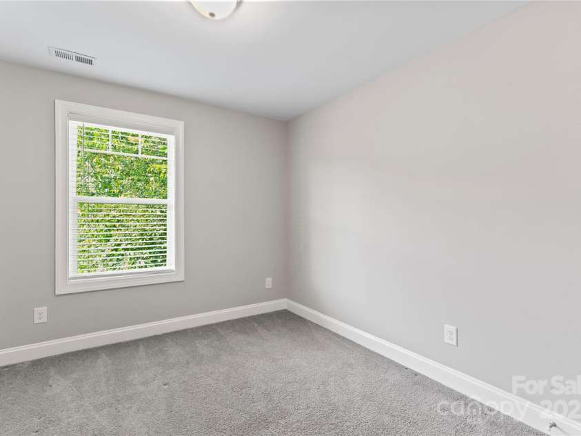 2015 Brantley Creek Drive, Kannapolis, NC 28083.  MLS# CAR4277352, YatesRealty ID 28873. 