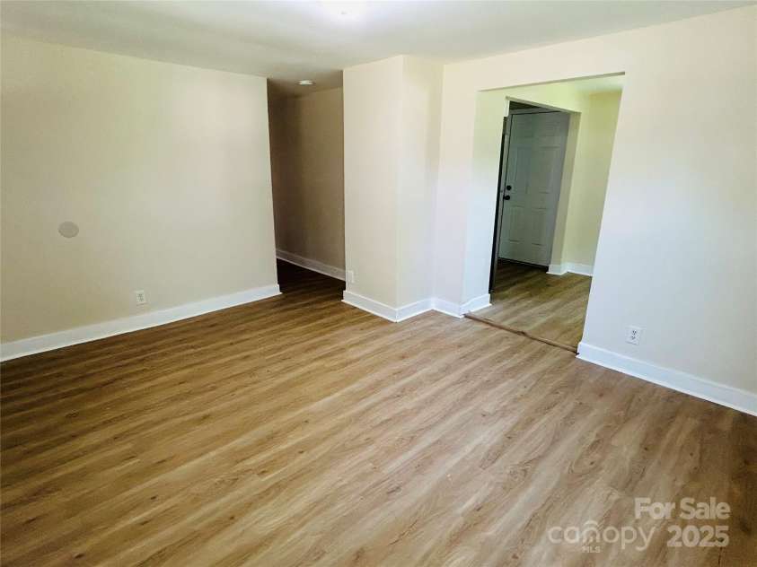 20016 Walter Henderson Road, Cornelius, NC 28031.  MLS# CAR4276821, YatesRealty ID 28874. 