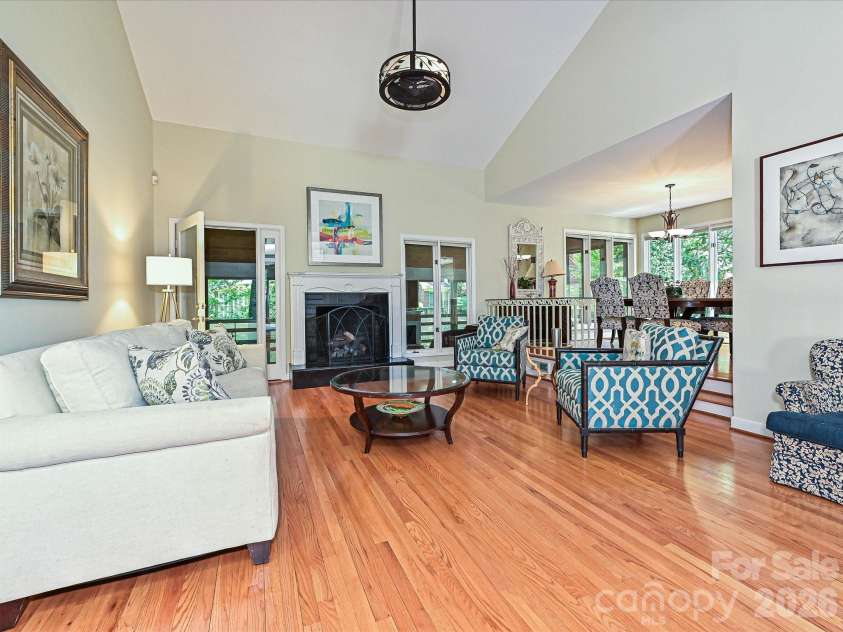 5203 Rustlewood Lane, Charlotte, NC 28226.  MLS# CAR4390578, YatesRealty ID 28877. Living room