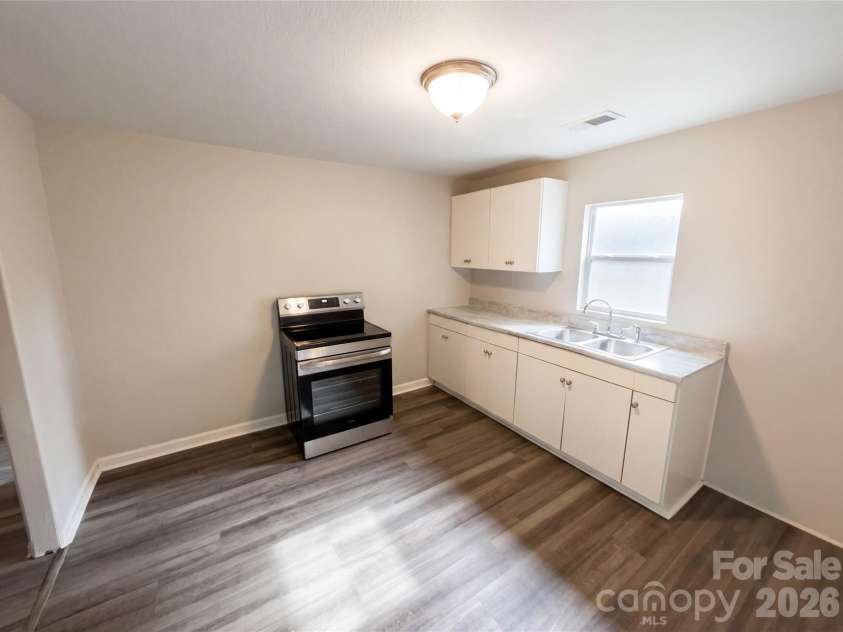1903 Winget Street, Gastonia, NC 28052.  MLS# CAR4347078, YatesRealty ID 28878. 