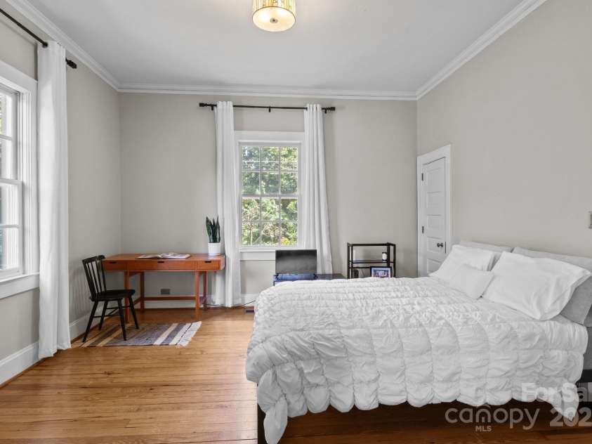 560 Concord Road, Davidson, NC 28036.  MLS# CAR4277127, YatesRealty ID 28878. 