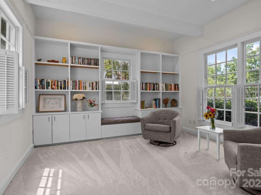 560 Concord Road, Davidson, NC 28036.  MLS# CAR4277127, YatesRealty ID 28878. 