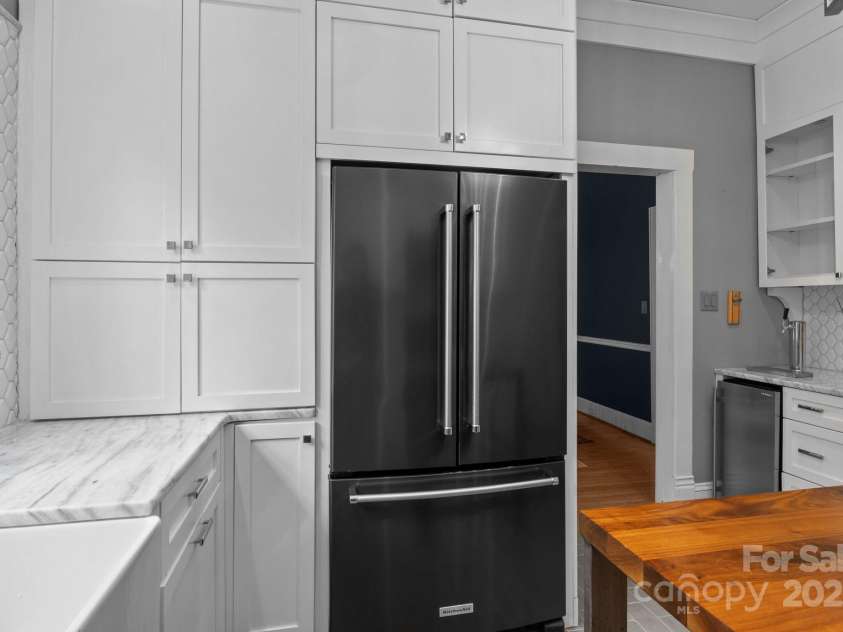 560 Concord Road, Davidson, NC 28036.  MLS# CAR4277127, YatesRealty ID 28878. 