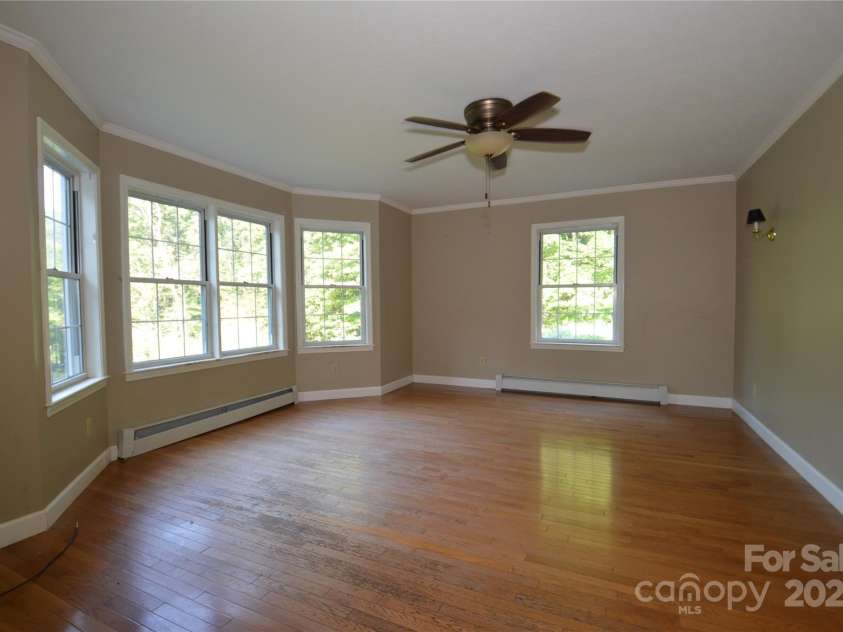 716 hopewell church Road, Boone, NC 28607.  MLS# CAR4284555, YatesRealty ID 28879. 