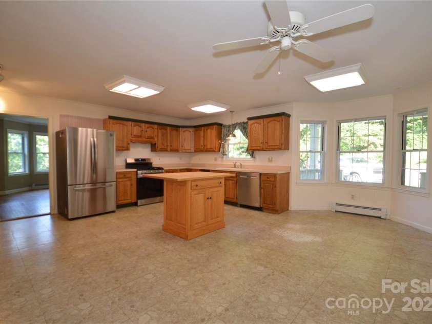 716 hopewell church Road, Boone, NC 28607.  MLS# CAR4284555, YatesRealty ID 28879. 