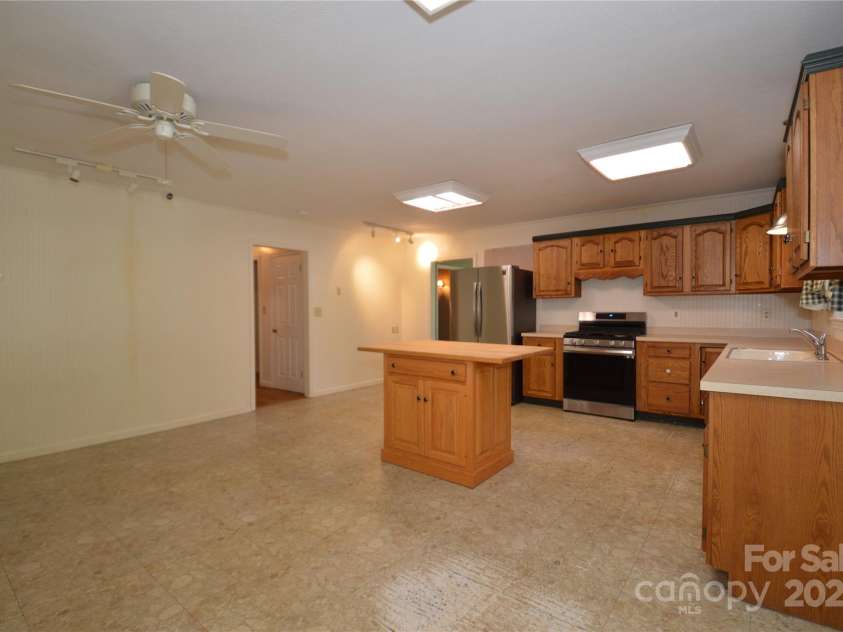 716 hopewell church Road, Boone, NC 28607.  MLS# CAR4284555, YatesRealty ID 28879. 