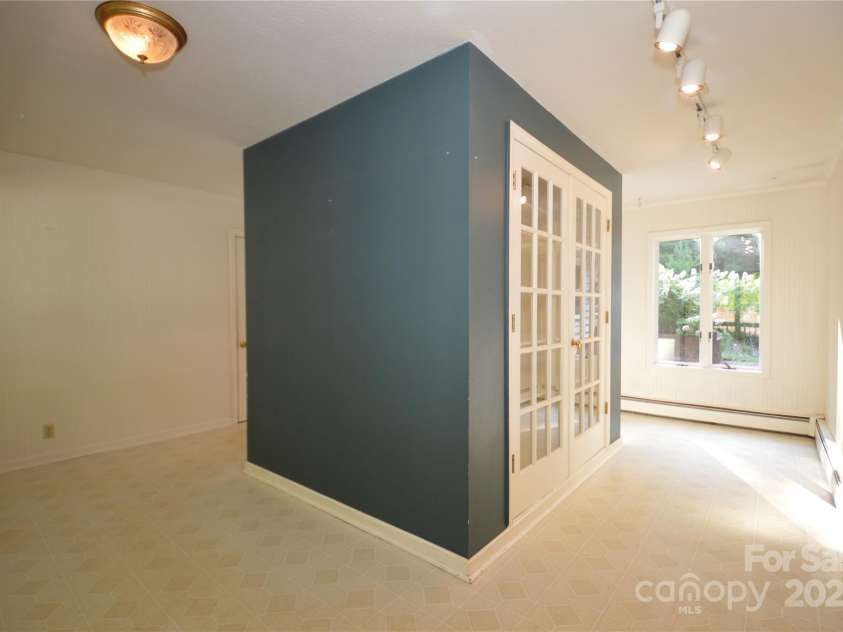 716 hopewell church Road, Boone, NC 28607.  MLS# CAR4284555, YatesRealty ID 28879. 