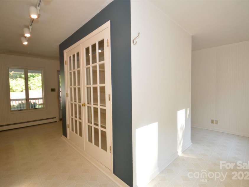 716 hopewell church Road, Boone, NC 28607.  MLS# CAR4284555, YatesRealty ID 28879. 