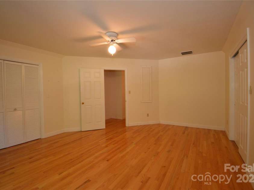 716 hopewell church Road, Boone, NC 28607.  MLS# CAR4284555, YatesRealty ID 28879. 